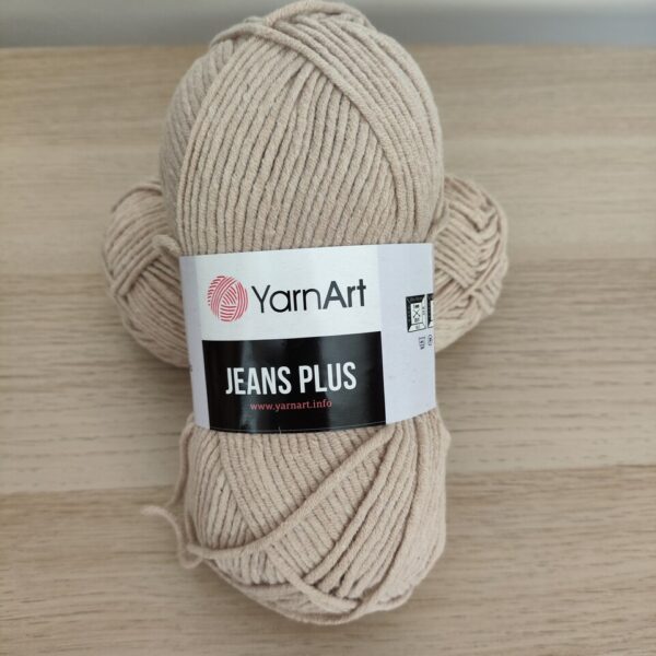 włóczka beżowa yarnArt jeans plus